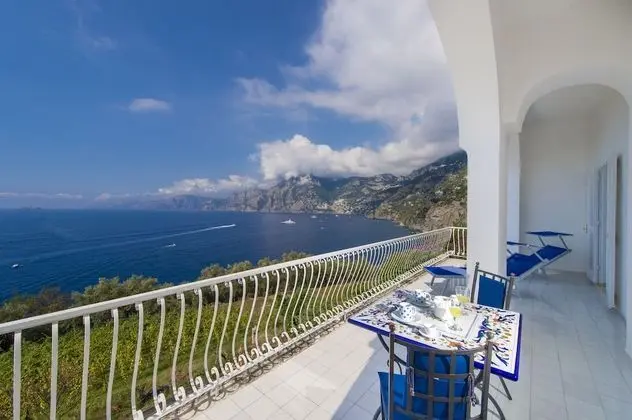 Villa, 4 Yatak Odası, Balkon