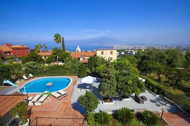 Villa, Sigara İçilebilir