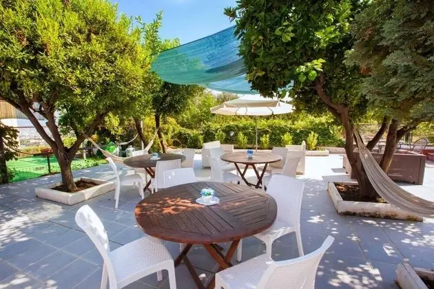 Villa, Sigara İçilebilir