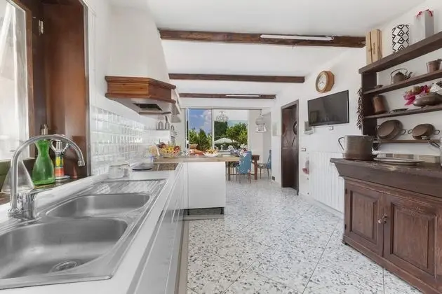 Villa, Sigara İçilebilir