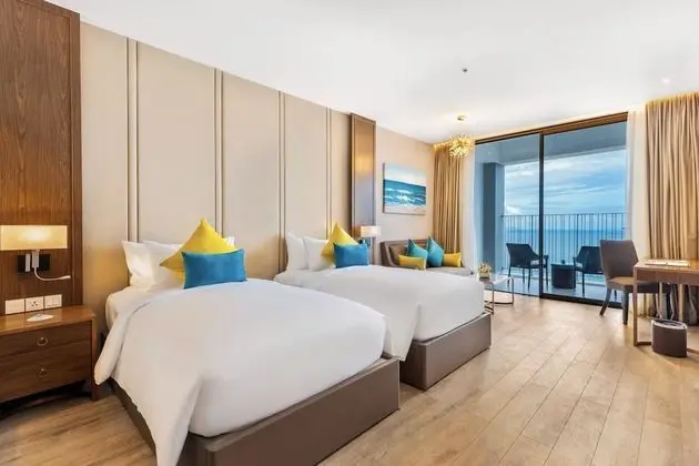 Deluxe Tek Büyük veya İki Ayrı Yataklı Oda, Deniz Manzaralı