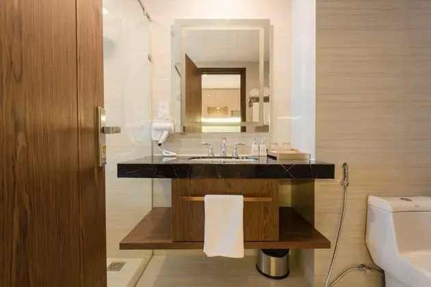 Deluxe Tek Büyük veya İki Ayrı Yataklı Oda, Deniz Manzaralı