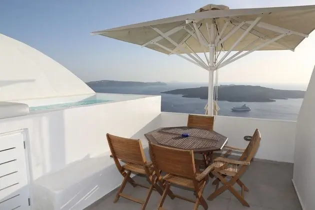 Villa (Caldera View outdoor Jetted tub)