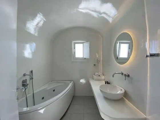 Villa (Caldera View outdoor Jetted tub)