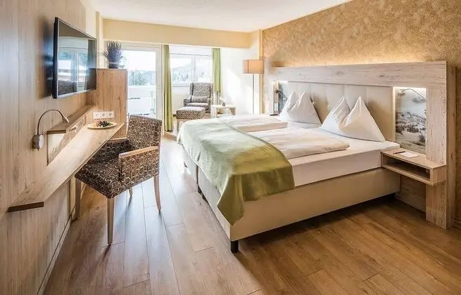 Comfort Tek Büyük Yataklı Oda, Dağ Manzaralı