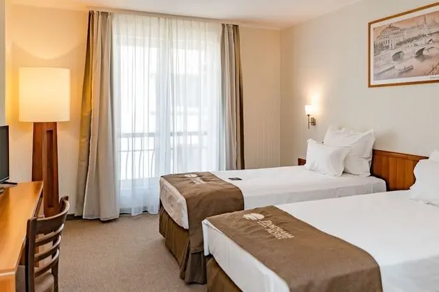 Tek Büyük Yataklı Oda, Şehir Manzaralı