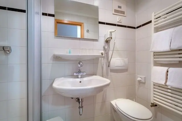 Panoramic Tek Büyük Yataklı Oda, Dağ Manzaralı