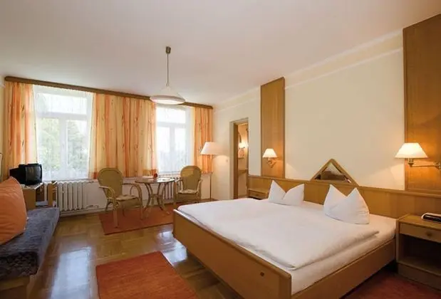 Comfort Tek Büyük Yataklı Oda