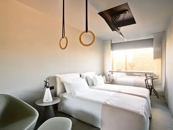 Hangout Edition Room Single Use