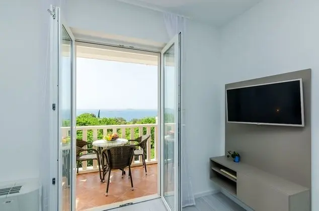 Superior Apart Daire, 1 Yatak Odası, Teras, Deniz Manzaralı