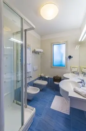 Superior Tek Büyük veya İki Ayrı Yataklı Oda, Bahçe Manzaralı