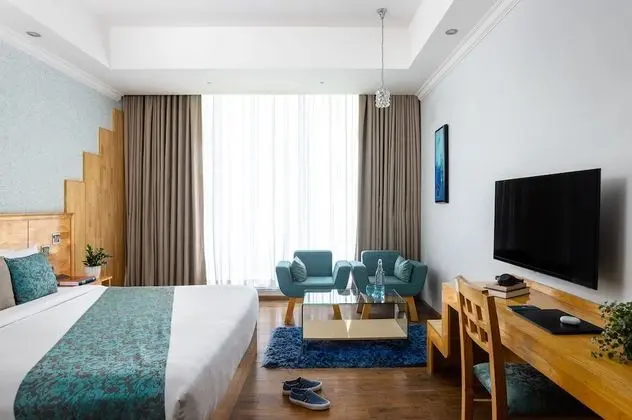 Deluxe Tek Büyük Yataklı Oda