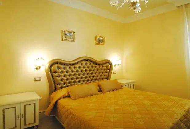 Villa, 5 Yatak Odası, Balkon