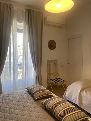 Üç Kişilik Oda (Sorrento)