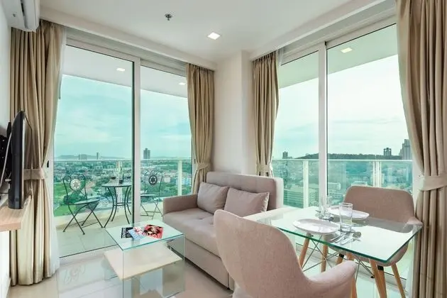 City Garden Tower 2317 -Sea View | City View | Mountain View | Swimming Pool