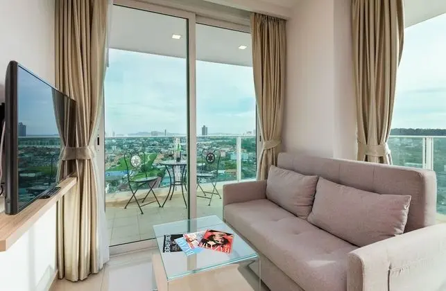 City Garden Tower 2317 -Sea View | City View | Mountain View | Swimming Pool