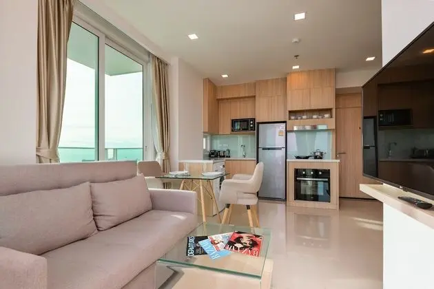 City Garden Tower 2317 -Sea View | City View | Mountain View | Swimming Pool