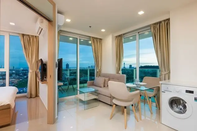 City Garden Tower 2317 -Sea View | City View | Mountain View | Swimming Pool