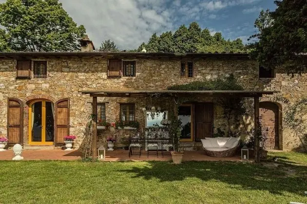 Villa