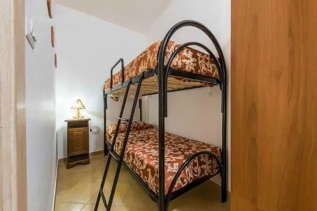 Villa (5 Bedrooms)