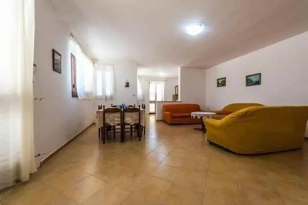 Villa (5 Bedrooms)