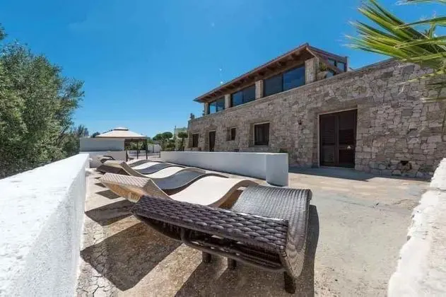 Villa (5 Bedrooms)