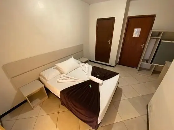 Standard Tek Büyük Yataklı Oda