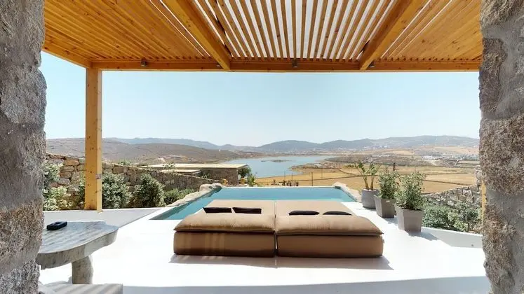 Luxury Villa