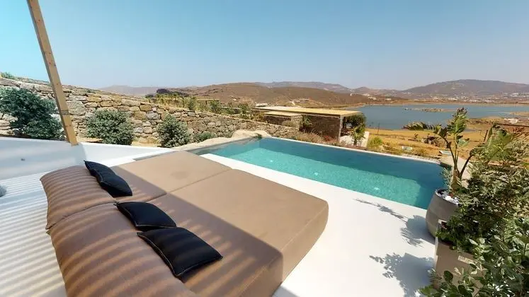 Luxury Villa