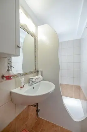 Deluxe İki Ayrı Yataklı Oda, Deniz Manzaralı (First floor)