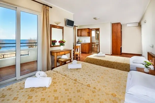 Stüdyo, Deniz Manzaralı (3 Guests)