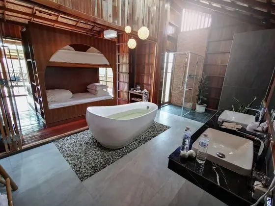 Family Dört Kişilik Oda