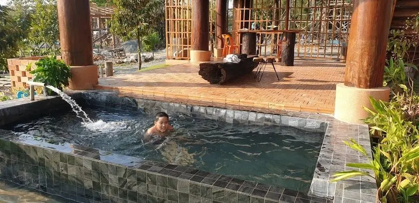 Family Dört Kişilik Oda