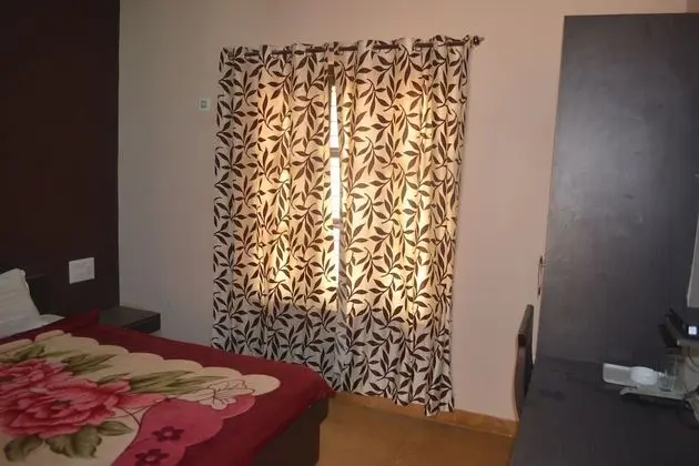 Standard Oda, 1 En Büyük (King) Boy Yatak