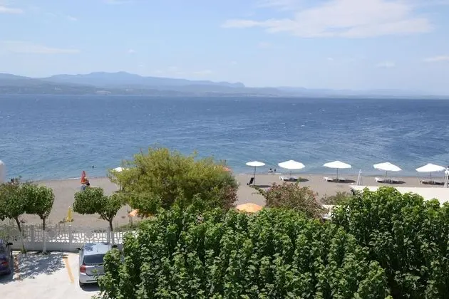 Tek Büyük Yataklı Oda, Bahçe Manzaralı