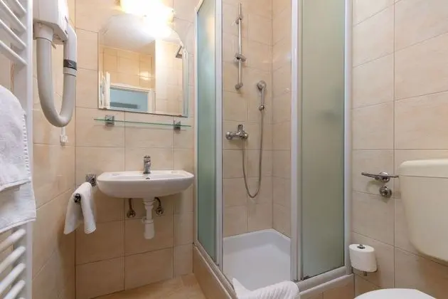 Tek Büyük Yataklı Oda, Deniz Manzaralı