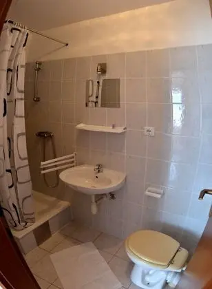 Superior Tek Büyük Yataklı Oda, 1 En Büyük (King) Boy Yatak ve Çekyat, Balkon, Dağ Manzaralı