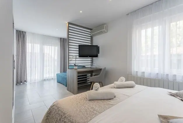 Comfort Oda, Balkon, Kısmi Deniz Manzaralı