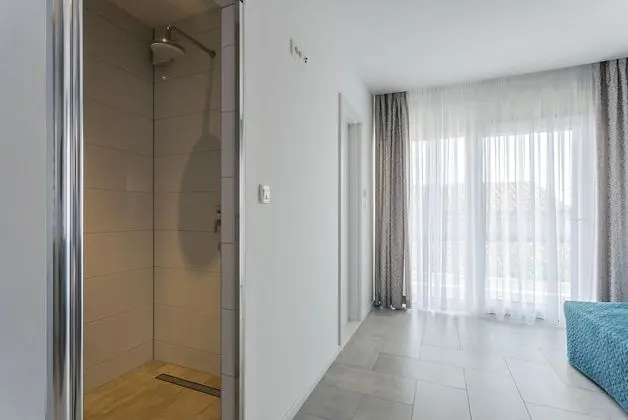 Comfort Oda, Balkon, Kısmi Deniz Manzaralı
