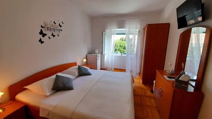 Tek Büyük Yataklı Oda
