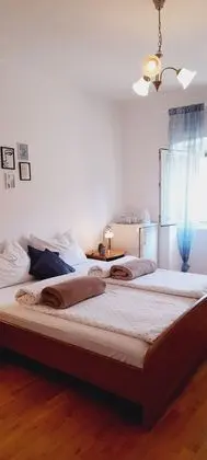 Tek Büyük Yataklı Oda, Kısmi Deniz Manzaralı