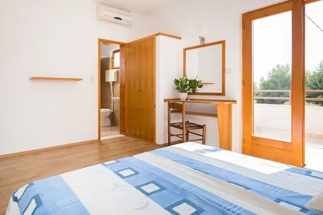 Tek Büyük Yataklı Oda, Balkon, Deniz Manzaralı