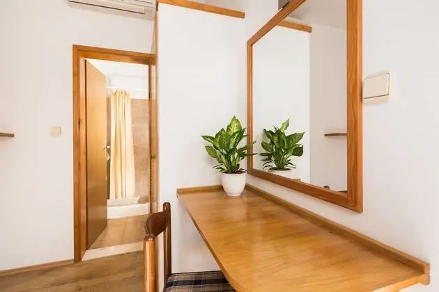 Tek Büyük Yataklı Oda, Balkon, Deniz Manzaralı