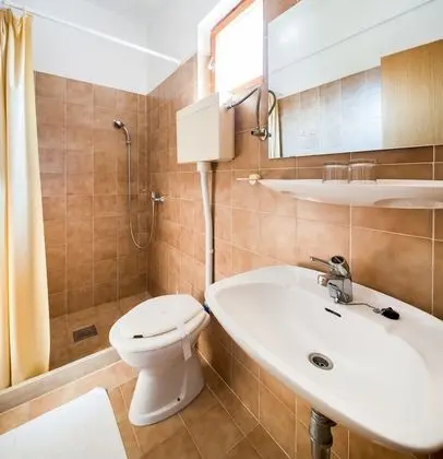 Tek Büyük Yataklı Oda, Balkon, Deniz Manzaralı