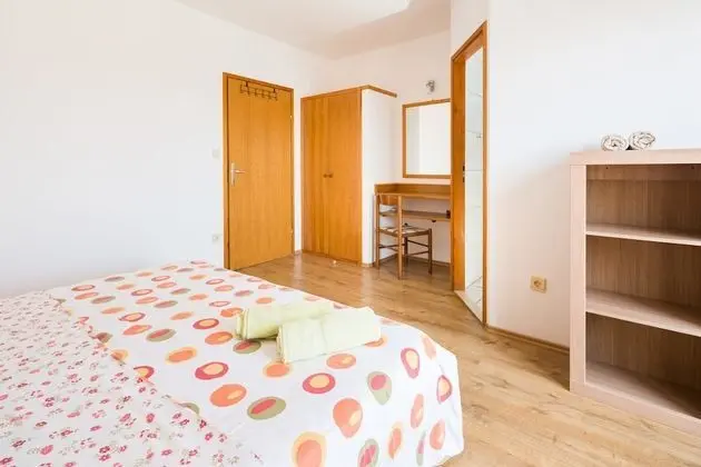 Tek Büyük Yataklı Oda, Balkon, Deniz Manzaralı