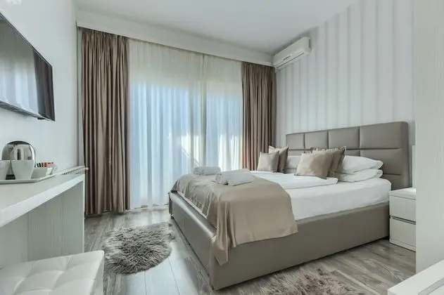 Tek Büyük Yataklı Oda, Balkon, Deniz Manzaralı