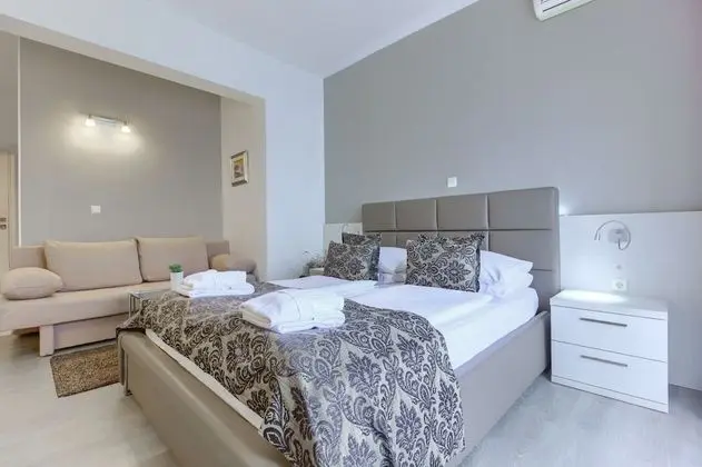 Üç Kişilik Oda, Balkon, Deniz Manzaralı