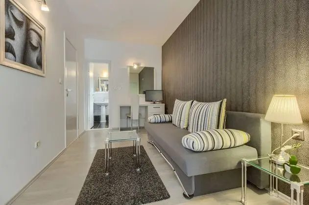 Üç Kişilik Oda, Balkon, Deniz Manzaralı