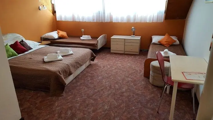 Standard Dört Kişilik Oda