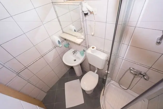 Comfort Tek Büyük Yataklı Oda, Özel Banyo